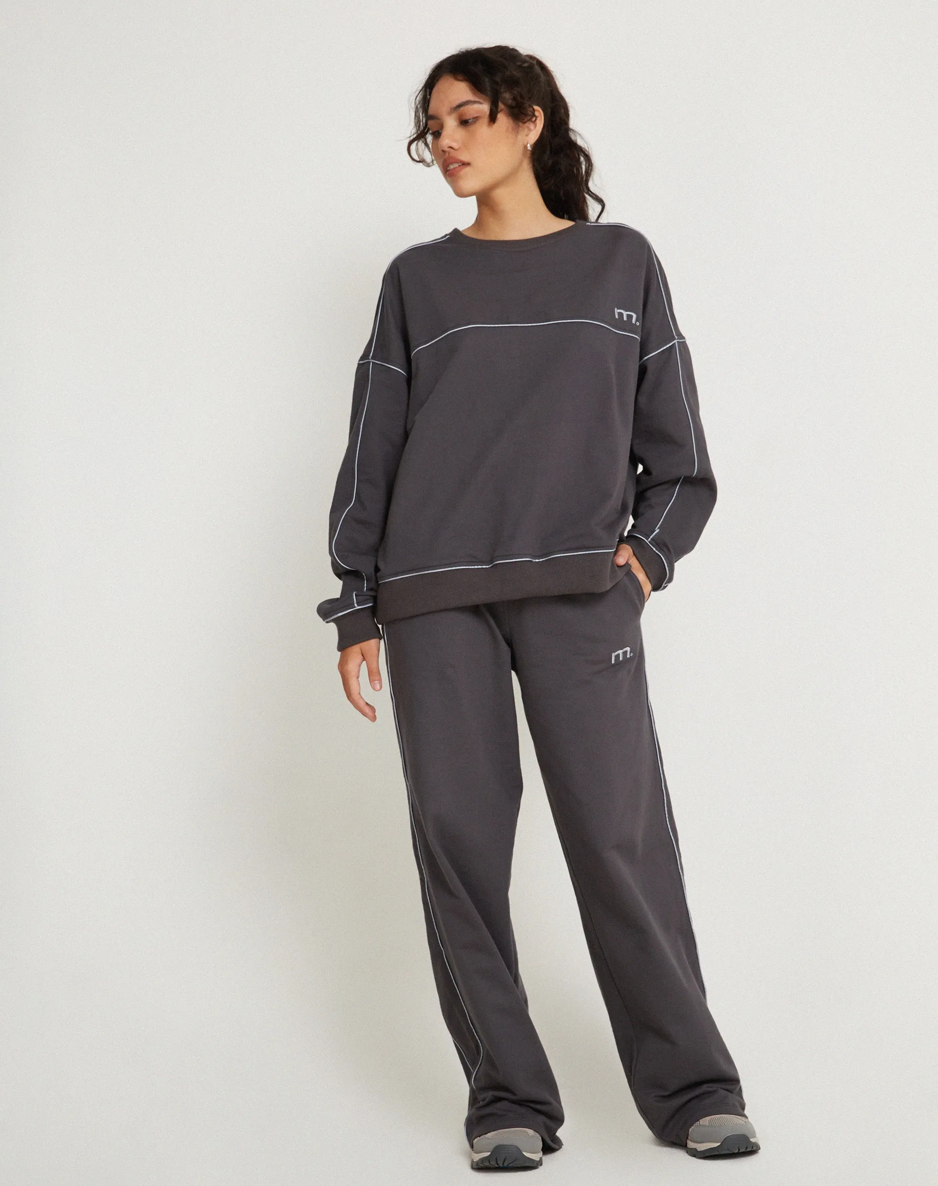 Benton Wide Leg Jogger in Beluga Grey