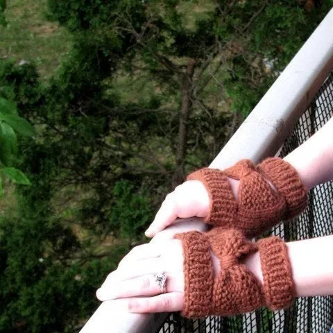 Bow Tie Wristers Fingerless Mitt Knitting Pattern Worsted