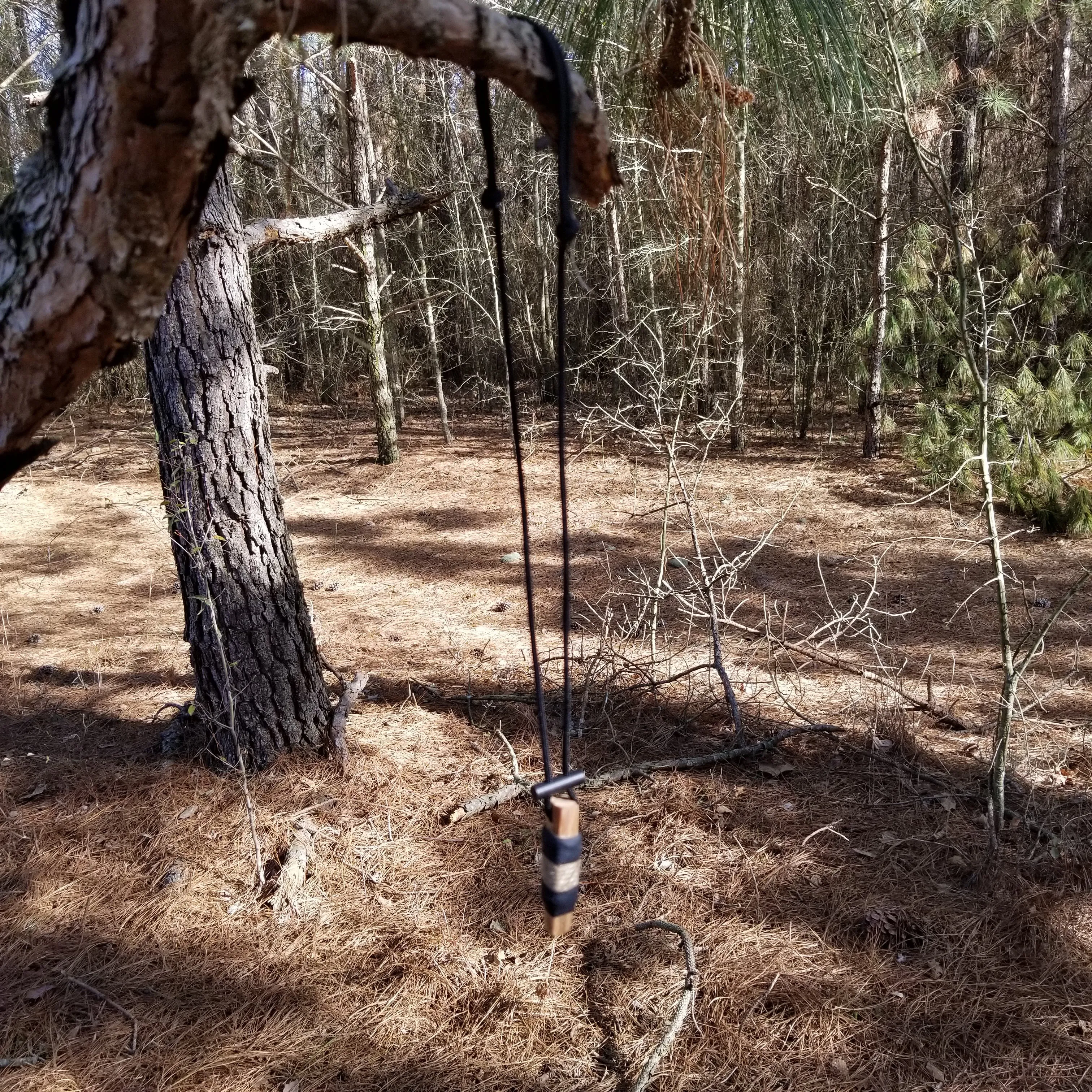 Fatwood Lanyard Kit - Emergency Kindling and Tinder Survival Necklace with firestarter.