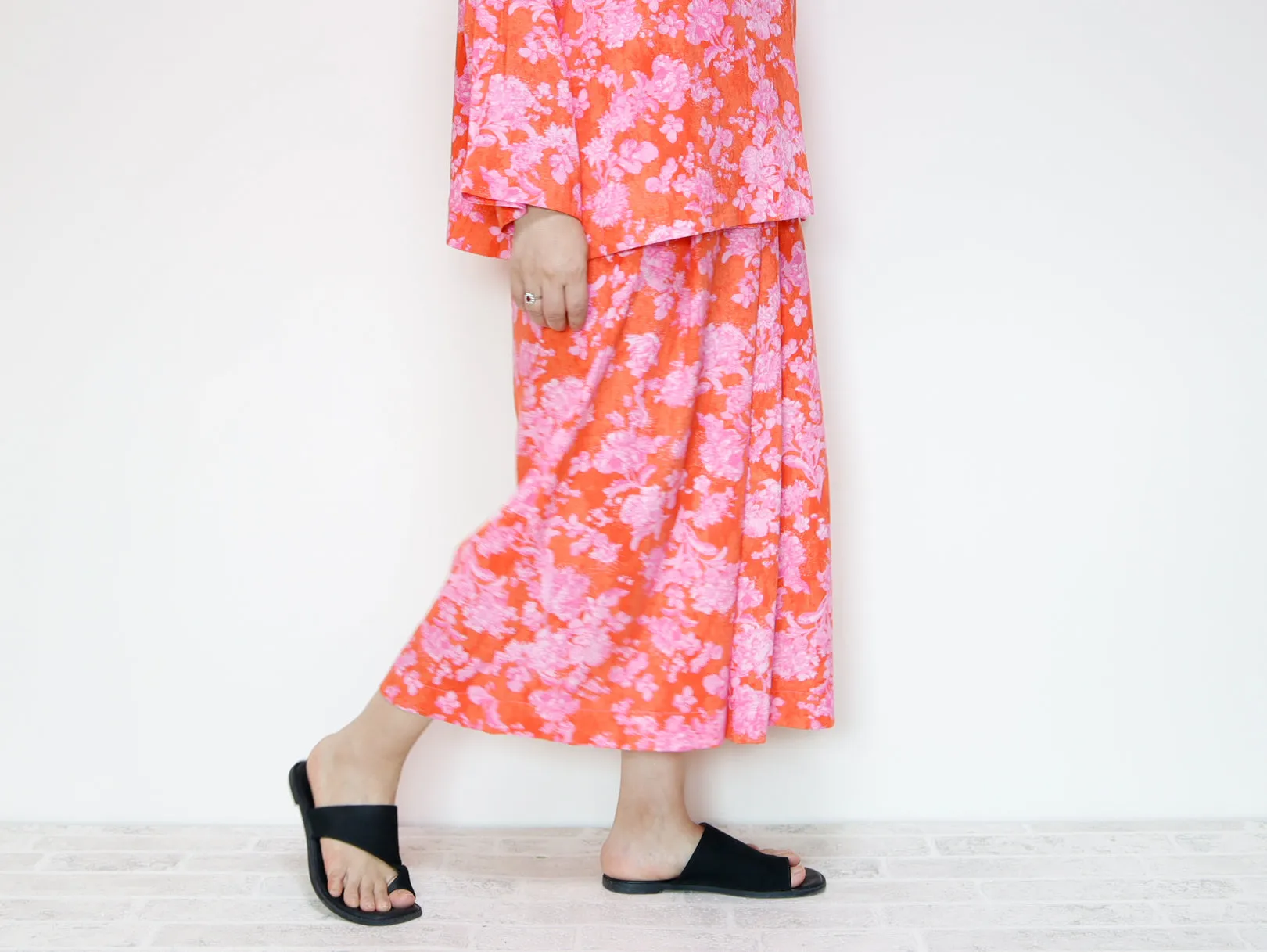 <P09R> GAUCHO FLOWER PRINTED LINEN