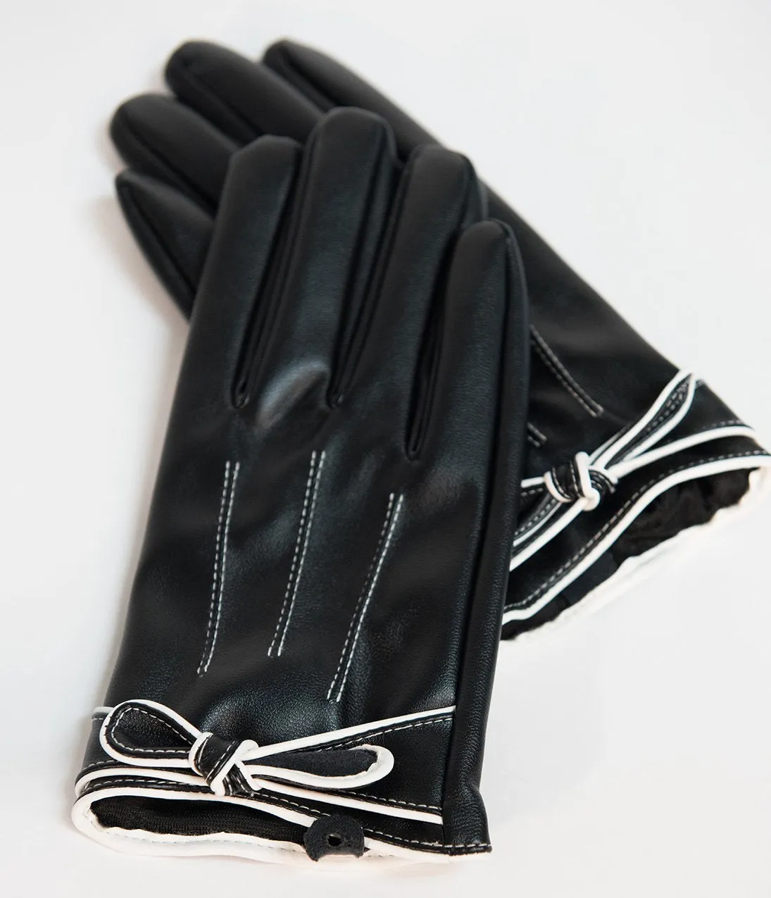 Unique Vintage Black Leatherette Bow Short Gloves