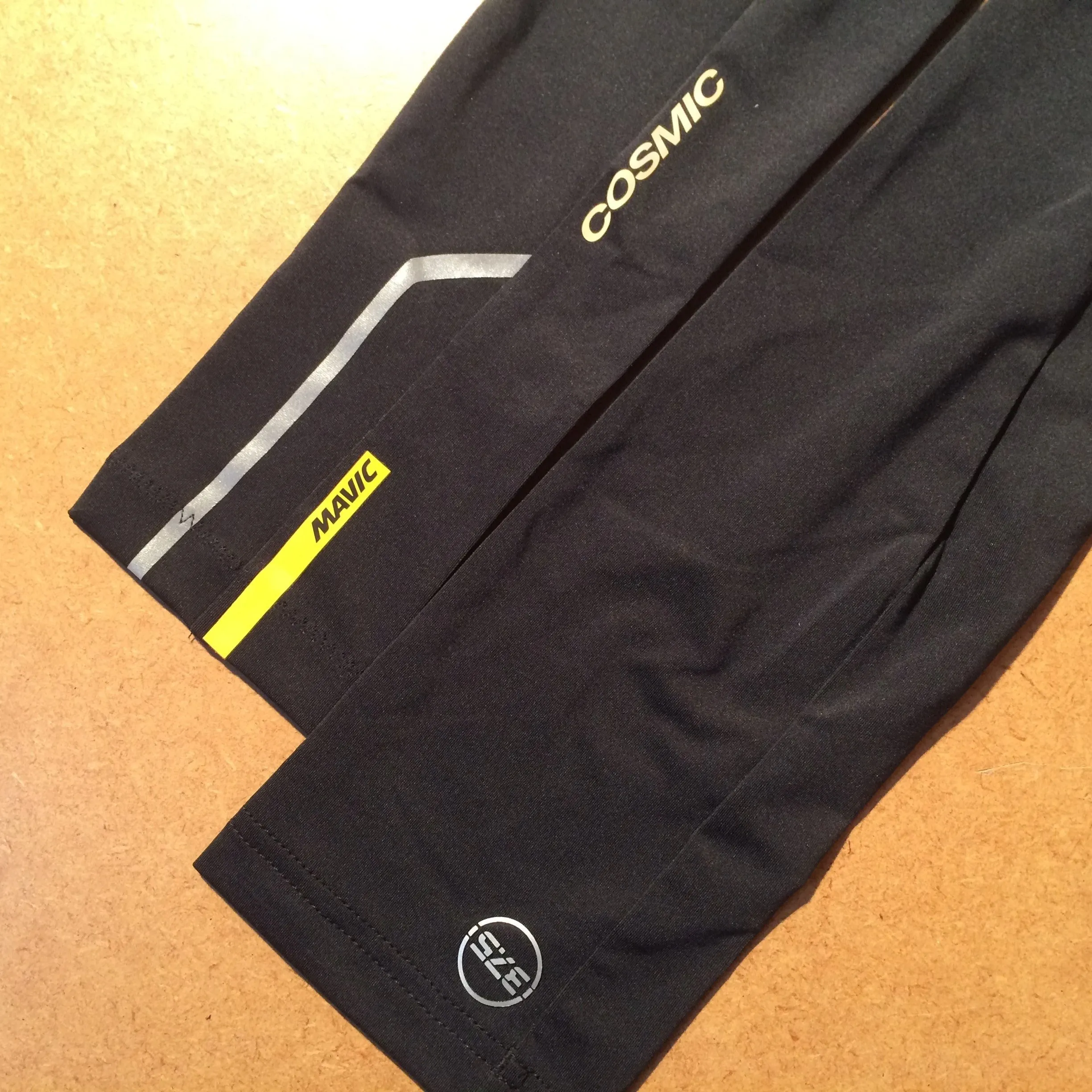 WARMERS-ARM : Mavic Cosmic Cycling UV Arm Sleeves [L]