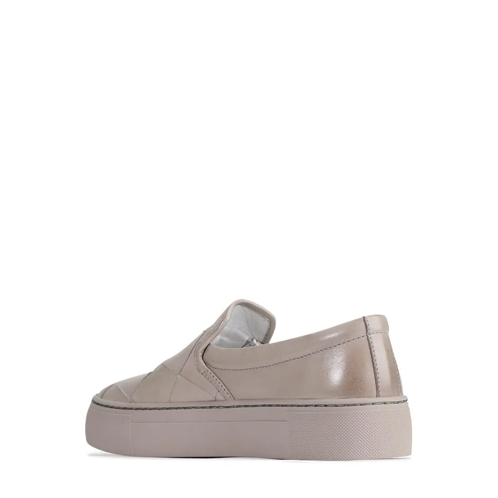 WOVE LEATHER SLIP ON SNEAKER