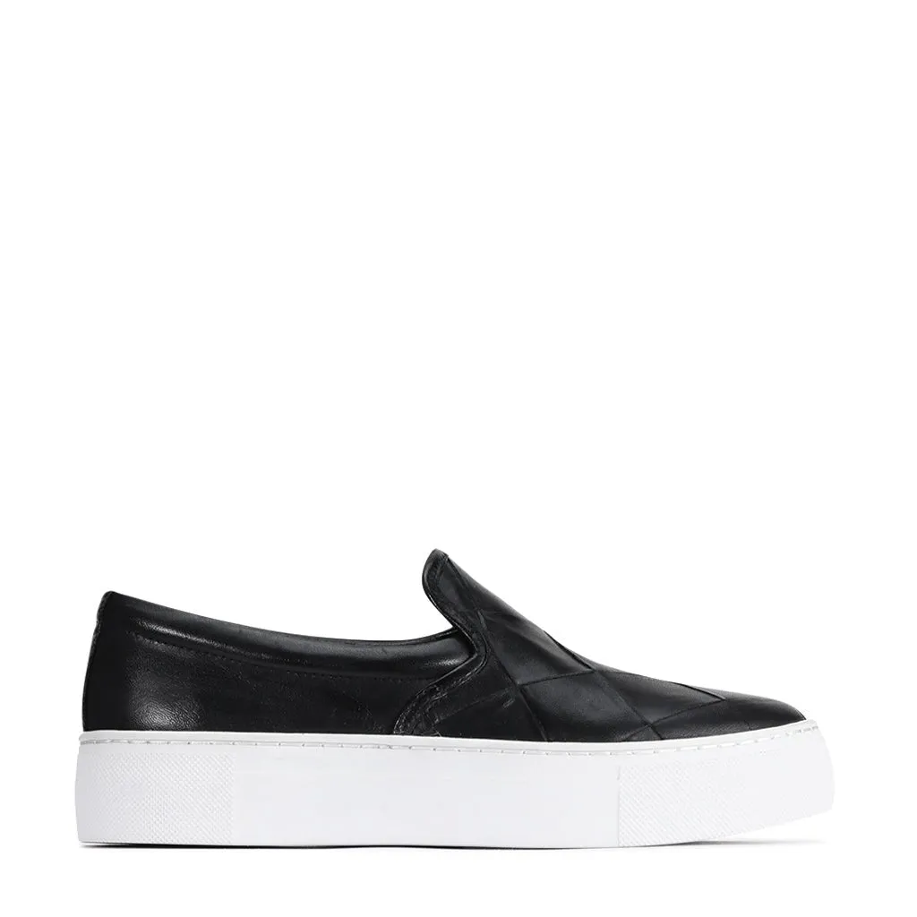 WOVE LEATHER SLIP ON SNEAKER